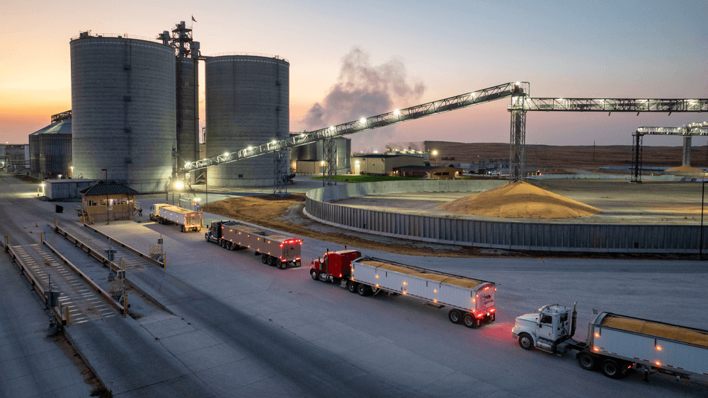 line of trucks waiting to unload at KAAPA ethanol
